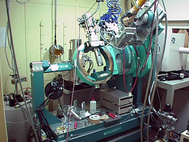 four circle diffractometer
